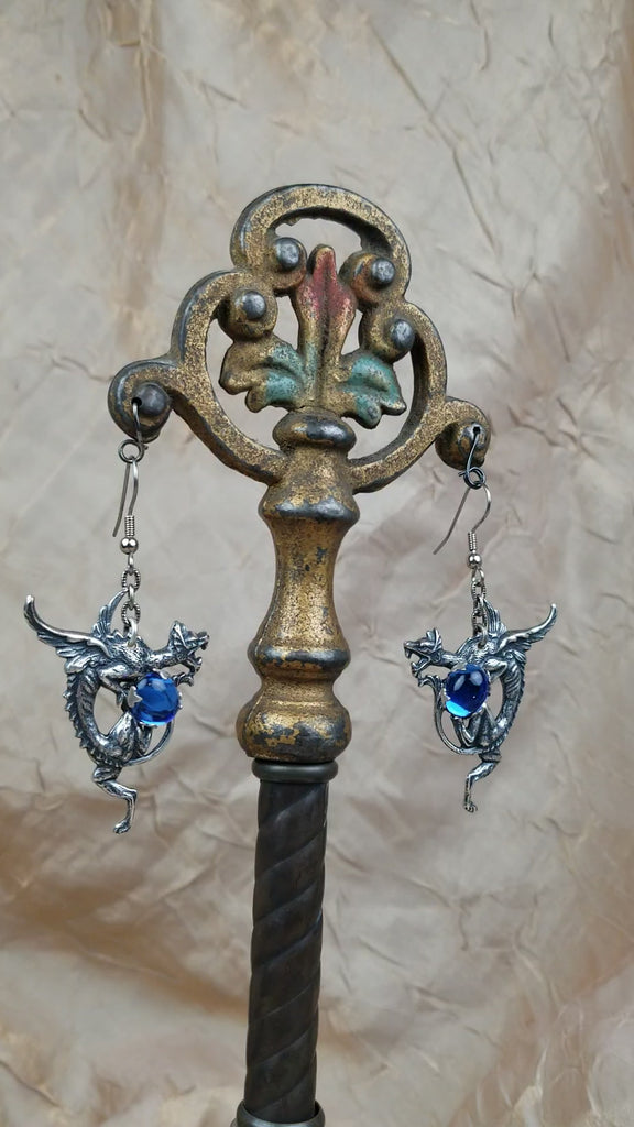 Video: Dragon Earrings in Sapphire and Antiqued Silver by Rabbitwood and Reason