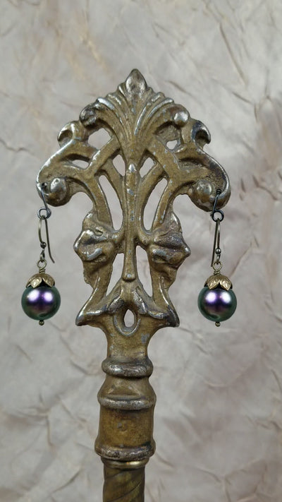 Aquitaine Pearl Drop Earrings - Antiqued Brass