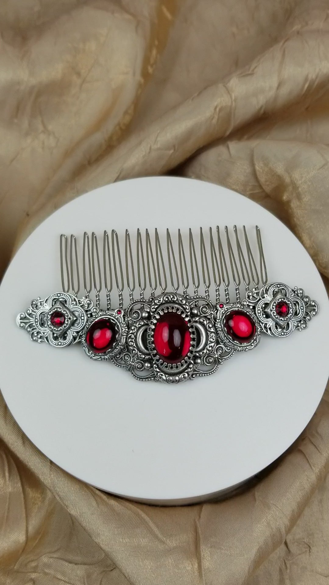Video: Canterbury Comb in Garnet and Antiqued Silver by Rabbitwood and Reason